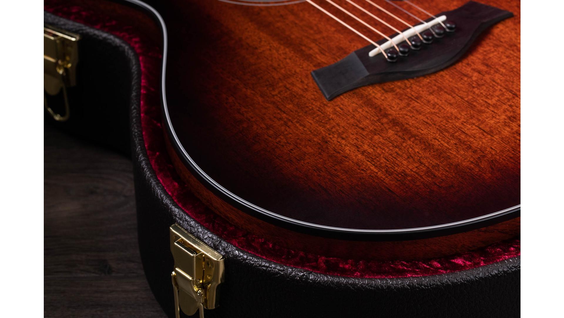 322ce 12-Fret Tropical Mahogany Acoustic-Electric Guitar | Taylor